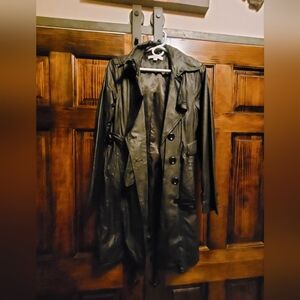 Faux leather trenchcoat